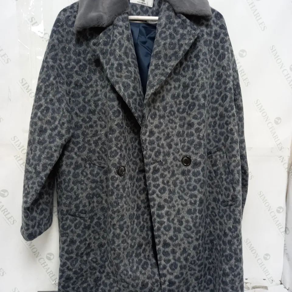HELENE BERMAN LEOPARD COAT IN BLUE/GREY - SIZE 16