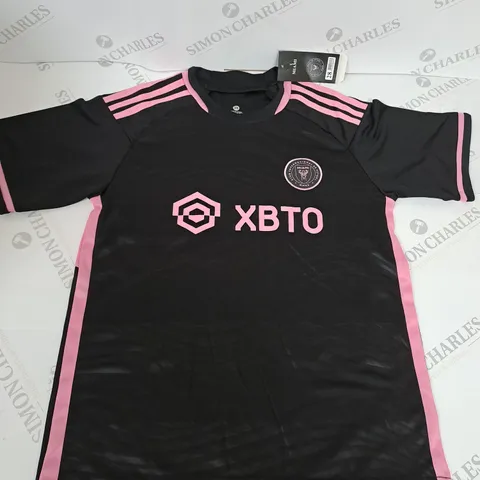INTER MIAMI AWAY SHIRT WITH MESSI 10 SIZE 28