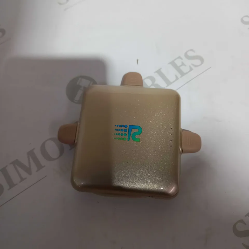 OUTLET RUSH CHARGE TRIDENT 4000MAH PORTABLE CHARGER FOR APPLE & ANDROID