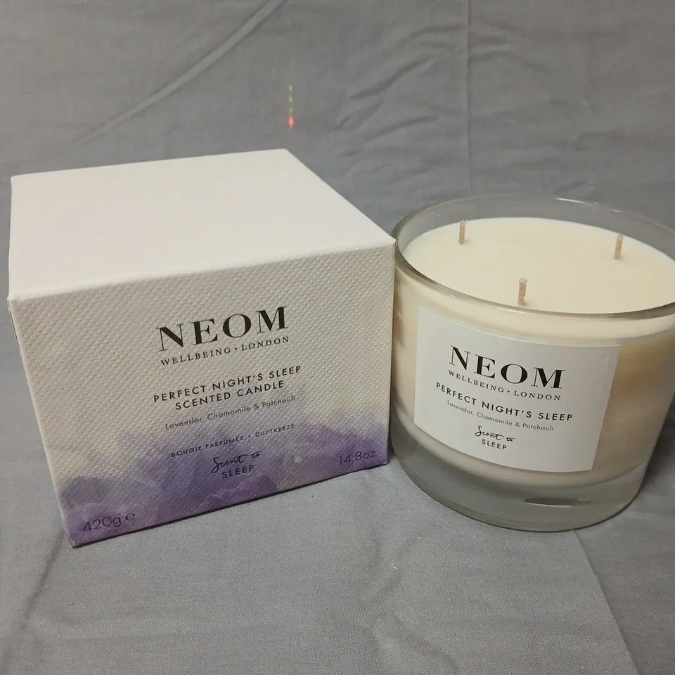 NEOM WELLBEING LONDON PERFECT NIGHT'S SLEEP SCENTED CANDLE 420G (3-WICK)