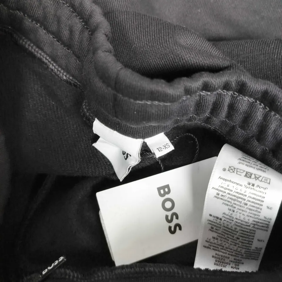 BOSS JOGGING BOTTOMS IN BLACK - 12YRS