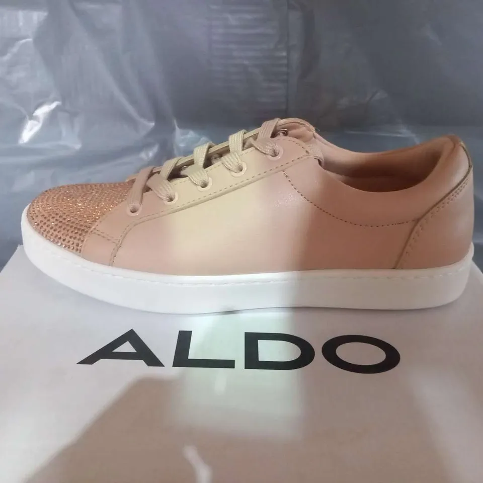 BOXED ALDO BRERIRIA PALE PINK SYNTHETIC SNEAKERS SIZE 3