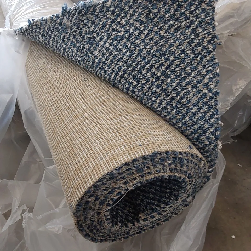 ROLL OF QUALITY WESTHILL BLISSFUL CARPET // SIZE: APPROXIMATELY 5 X 2.8m