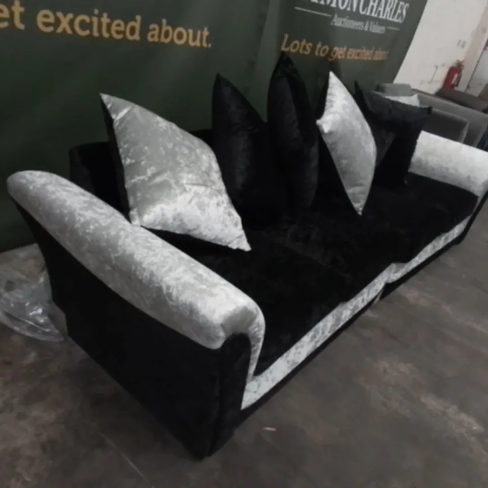 DESIGNER SILVER AND BLACK FABRIC FOUR SEATER SOFA WITH SCATTER BACK CUSHIONS