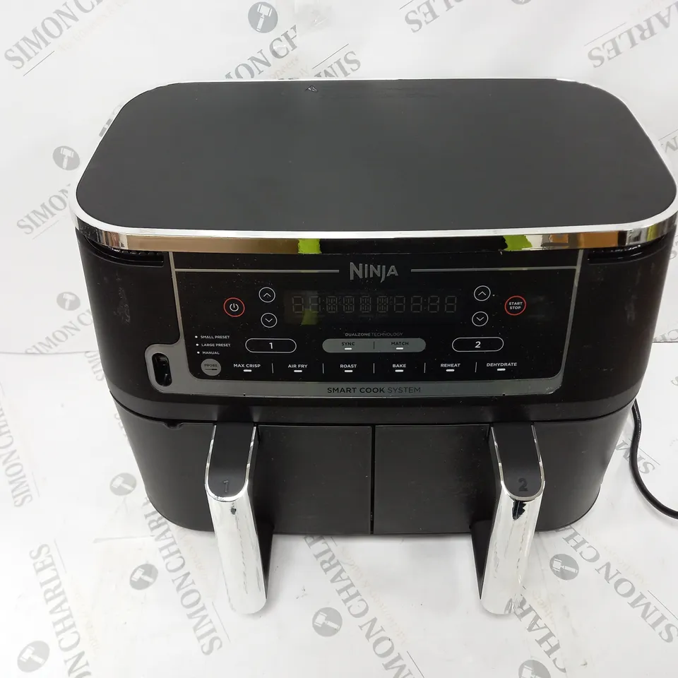 BOXED NINJA FOODI MAX 9.5L DUAL ZONE AIRFRYER AF451UK