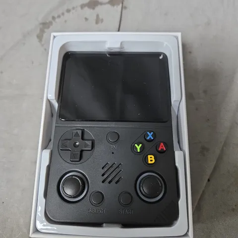 RG36 PRO GAME CONSOLE HANDHELD – BOXED