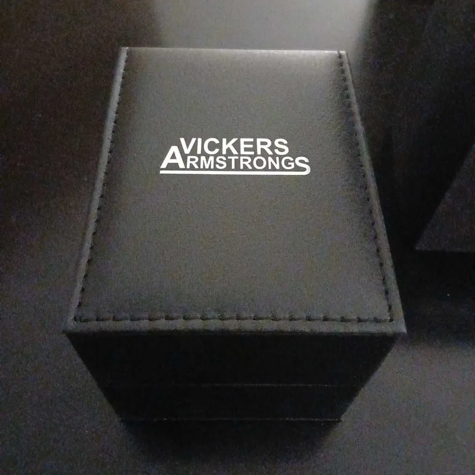 HARRIER STEEL BLACK WATCH – VICKERS ARMSTRONGS