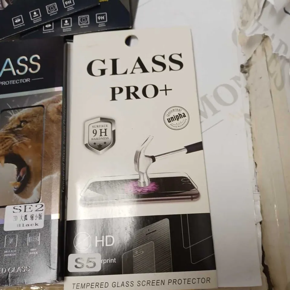 LOT OF FIVE DIFFERENT SCREEN PROTECTORS