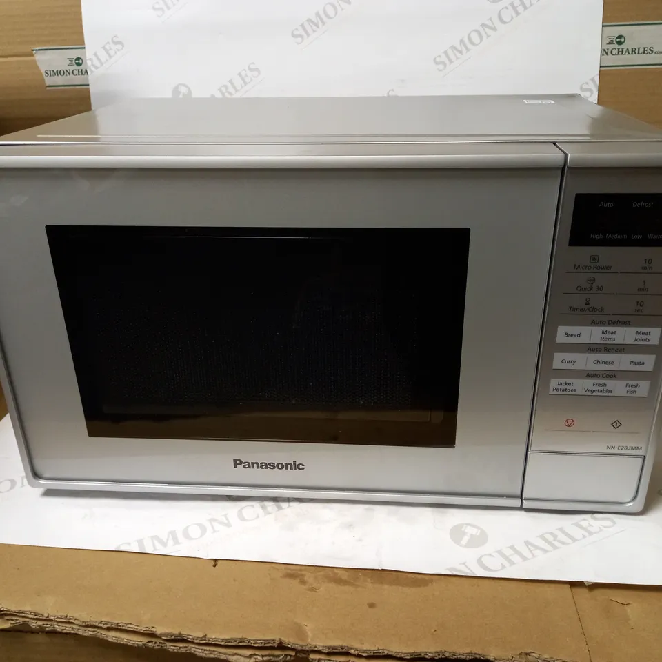 PANASONIC NN-E28JMM SILVER MICROWAVE