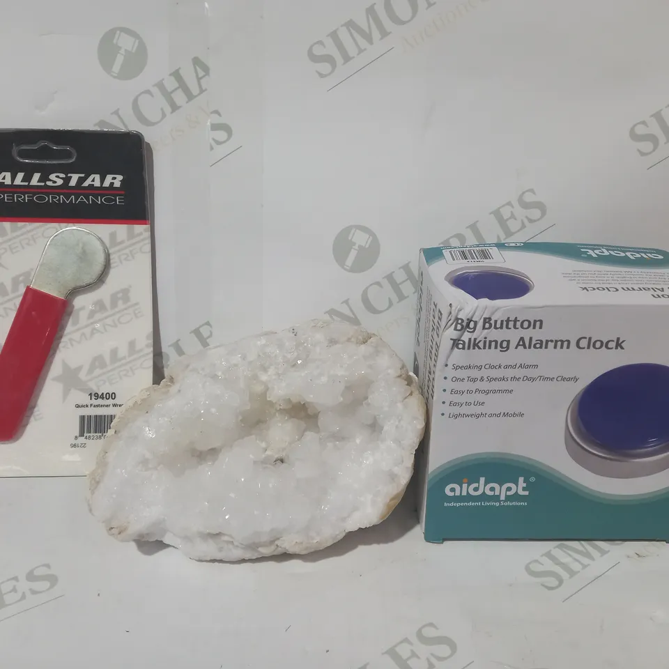 LOT OF APPROXIMATELY 10 ASSORTED HOUSEHOLD ITEMS TO INCLUDE BIG BUTTON TALKING ALARM CLOCK, QUARTZ GEODE, QUICK FASTENER WRENCH, ETC