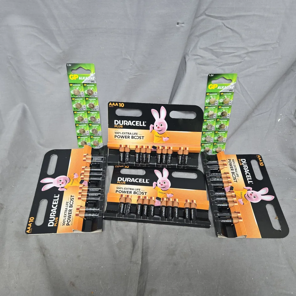 6 PACKS OF ASSORTED BATTERIES TO INCLUDE DURACELL AAA & GP ALKALINE CELL - COLLECTION ONLY