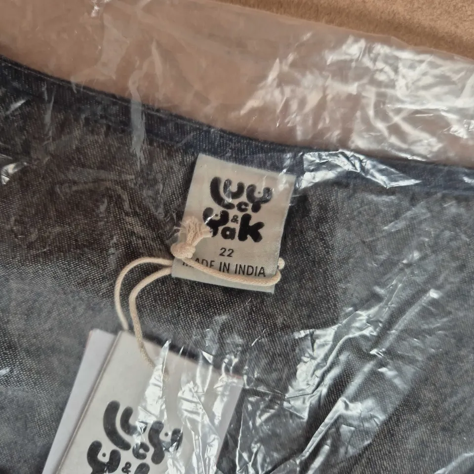 BAGGED LUCY YAK ETOILE WOVEN TANK ORGANIC COTTON DENIM INDIGO - SIZE 22