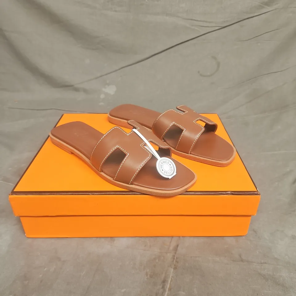 HERMES PARIS BROWN SANDALS SIZE EU 35