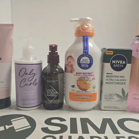 APPROXIMATELY 15 ASSORTED HEALTH & BEAUTY PRODUCTS TO INCLUDE NIVEA MEN , L'OREAL AND BODY WASH