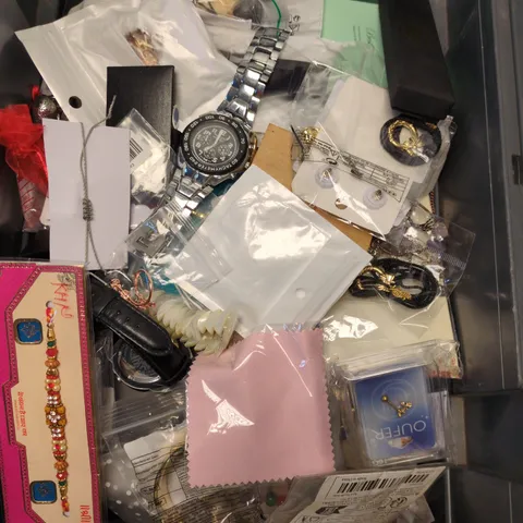 BOX CONTAINING A MIX OF APPROXIMATELY 25 WATCHES, SUNGLASSES, JEWELRY ETC.