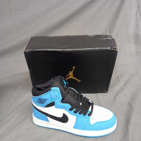 BOXED PAIR OF JORDAN 1 HIGHS SKY BLUE UK SIZE 5.5