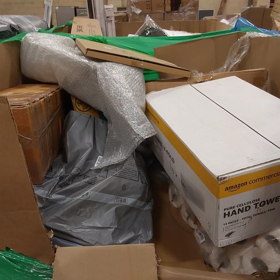 PALLET OF ASSORTED CONSUMER PRODUCTS TO INCLUDE: DEHUMIDIFIER, FOLDING CHAIR, HEATED MATTRESS COVER, STAINLESS STEEL KITCHEN SINK, TOILET SEATS ECT