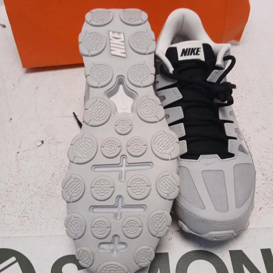 NIKE REAX 8 TR MESH TRAINERS – GREY/BLACK, UK 10.5