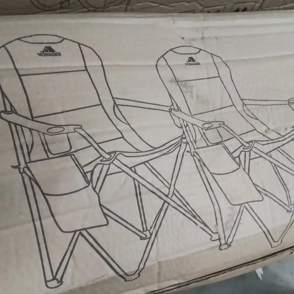 BOXED SET OF 2 PADDED CAMPING CHAIRS.