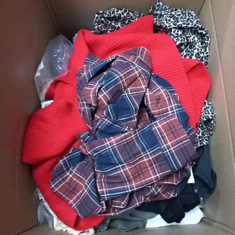BOX OF APPROXIMATELY 25 ASSORTED CLOTHING ITEMS IN VARIOUS STYLES , COLOURS AND SIZES 