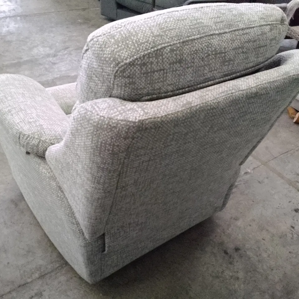QUALITY DESIGNER G-PLAN KINGSBURY ELECTRIC RECLINER CHAIR - REMCO LIGHT GREY FABRIC 