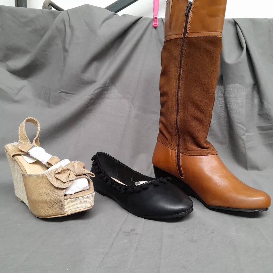 BOX OF APPROX 6 ASSORTED SHOES IN VARIOUS SIZES & COLOURS 