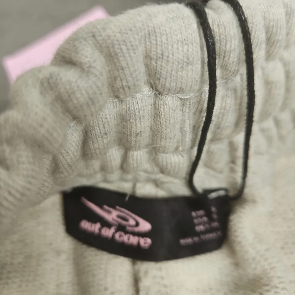 OUT OF CORE GREY SWEATPANTS WITH BLACK DRAWSTRING  –  SIZE S