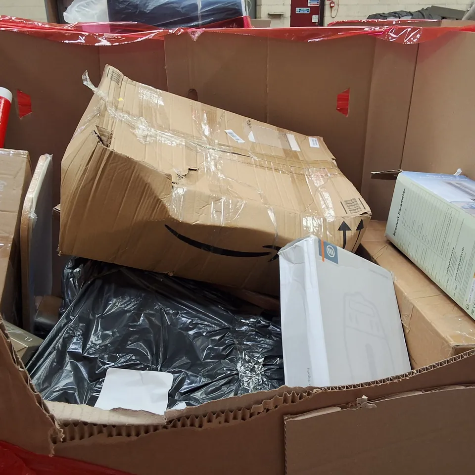PALLET OF ASSORTED HOUSEHOLD ITEMS AND PRODUCTS TO INCLUDE;STEAM CLEANER,CEILING FAN,FAN
