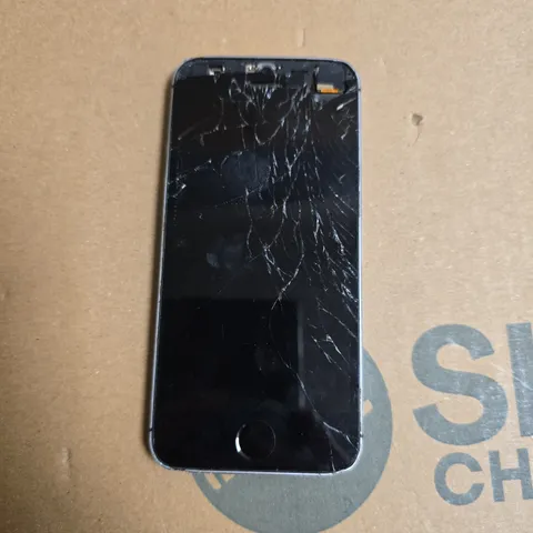 APPLE IPHONE SE 16GB SPACE GREY 