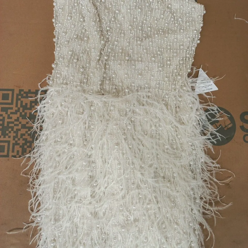 NADINE MERABI WOMEN'S WHITE BEADED DRESS WITH FEATHER FRINGE SIZE UK 10