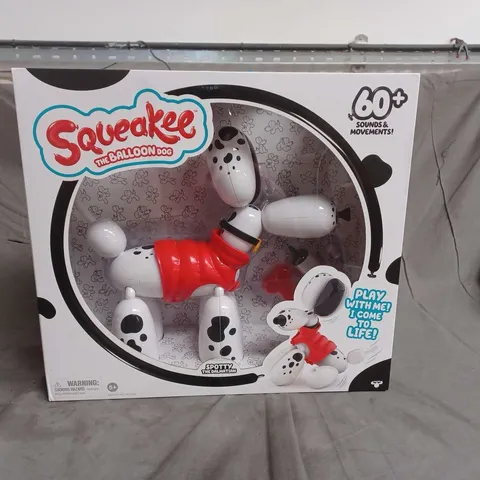 BOXED SQUEAKEE THE BALLOON DOG SPOTTY THE DALMATION TOY