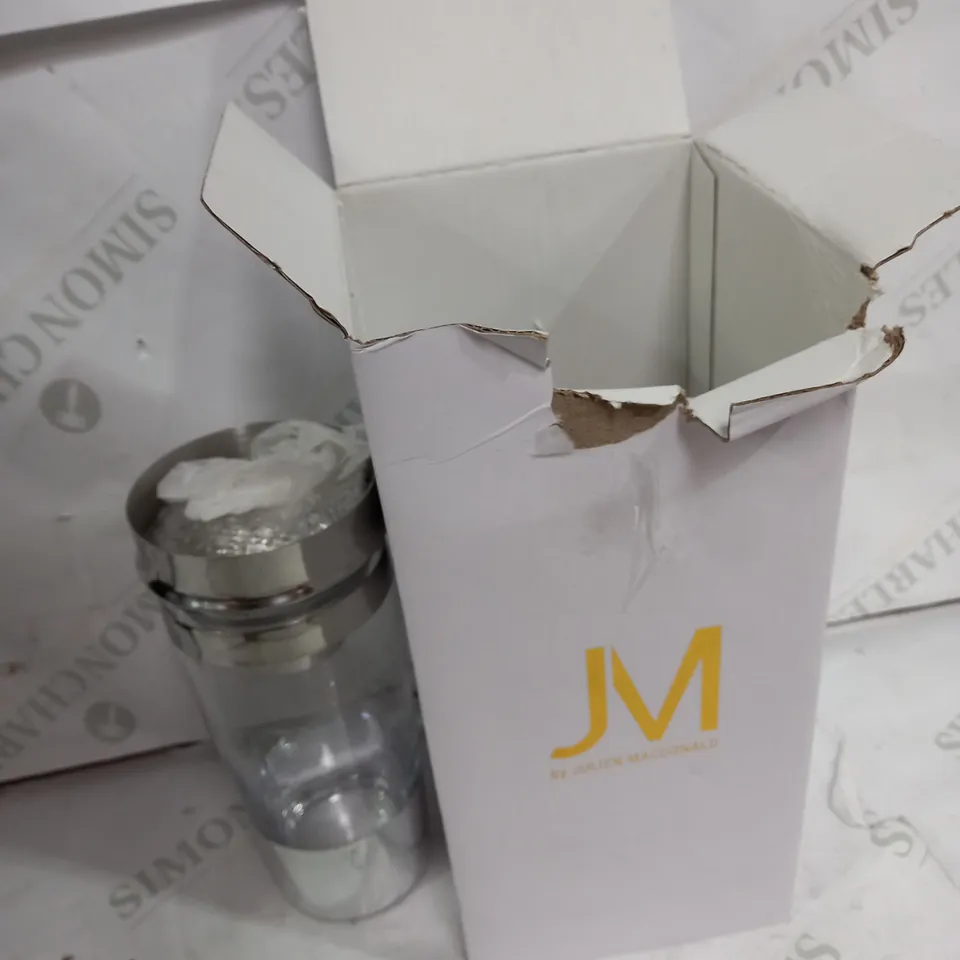JM BY JULIEN MACDONALD CRYSTAL LID COCKTAIL SHAKER IN GIFT BOX