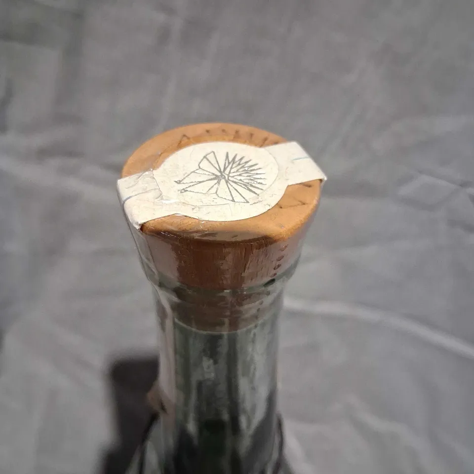 LA DAMA TEQUILA BLANCO 700 ML 40% ABV