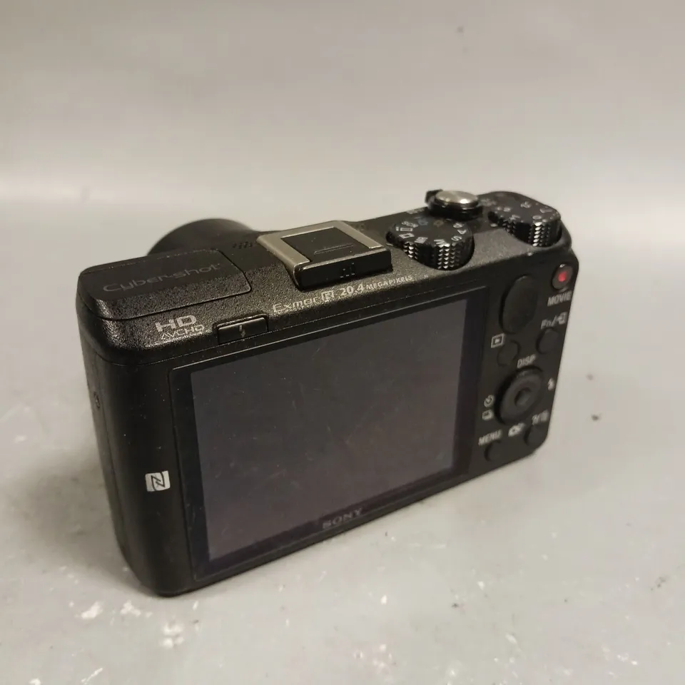 SONY DSC-HX60 DIGITAL CAMERA 