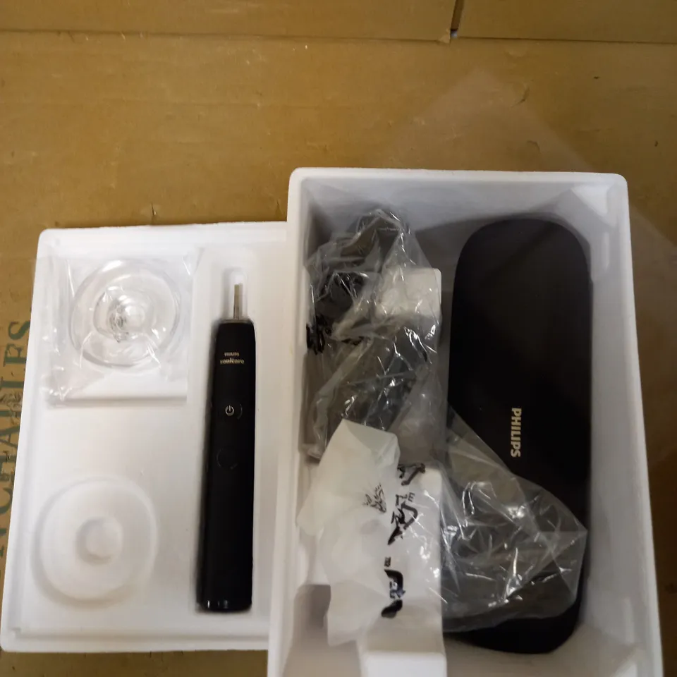 PHILIPS SONICARE DIAMONDCLEAN ELECTRIC TOOTHBRUSH