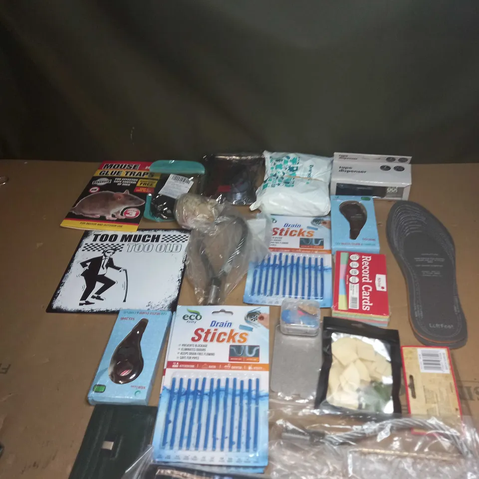 LOT OF ASSORTED ITEMS TO INCLUDE REMOTE CONTROLS, MOUSE GLUE TRAPS AND DRAIN STICKS 