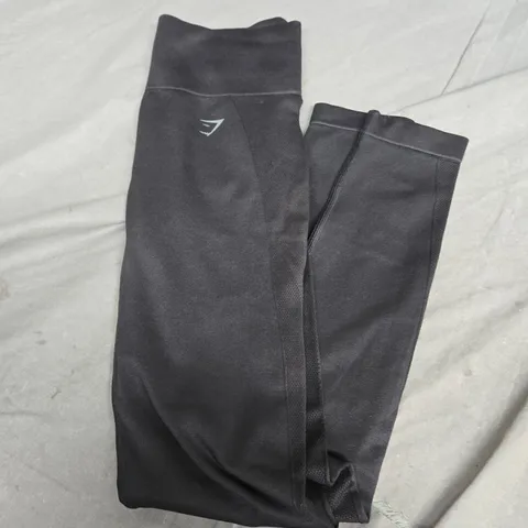 BLACK GYMSHARK LEGGINGS - SIZE UNSPECIFIED 