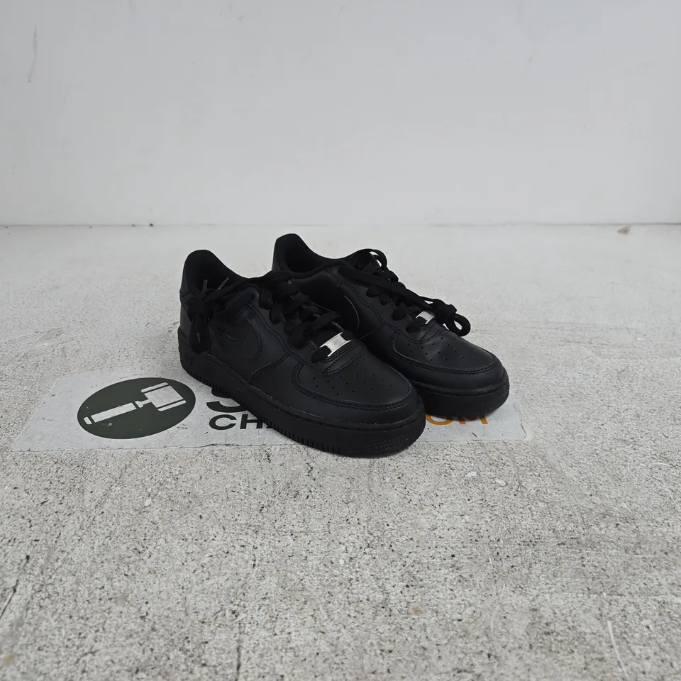 NIKE BLACK TRAINERS UK 4