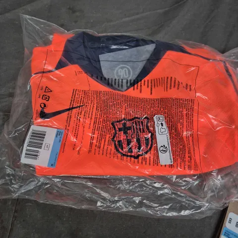 NIKE KIDS BARCELONA TOP  – ORANGE WITH NAVY COLLAR, SIZE M