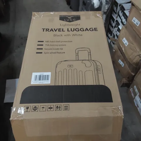 BOXED LUGG LIGHTWEIGHT TRAVEL SUITCASE 