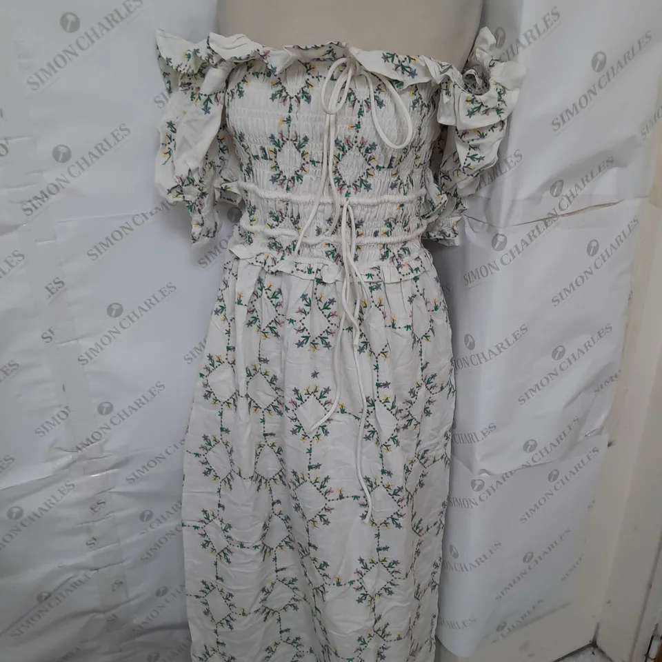 DAMSON MADDER OFFSHOULDER RUFFLE TIE WAIST MIDIDRESS IN WHITE FLORAL SIZE 8