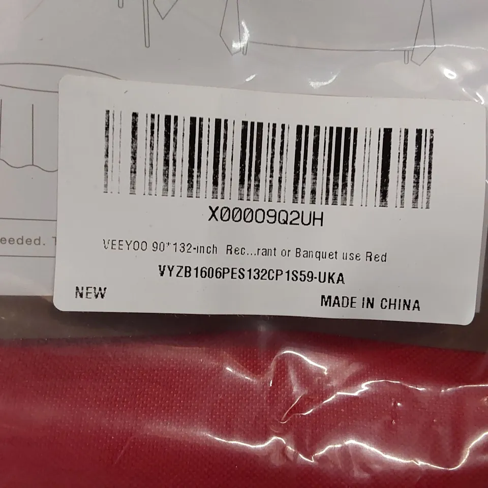 LOT OF 3X BAGGED VEEYOO TABLECLOTHS - COLOURS AND SIZES VARY (1 ITEM)