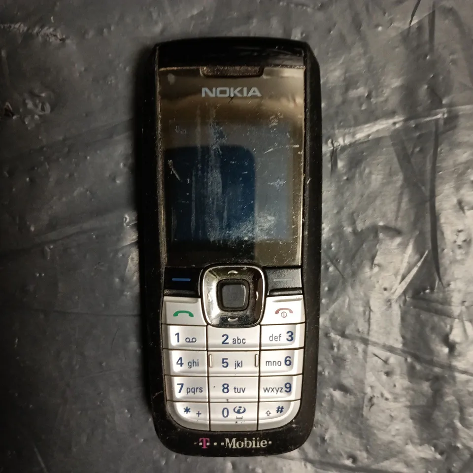 NOKIA 2610 MOBILE PHONE 