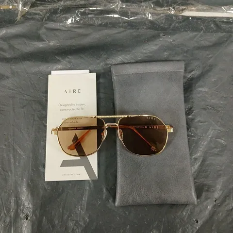 AIRE COSMOS BRIGHT GOLD SUNGLASS