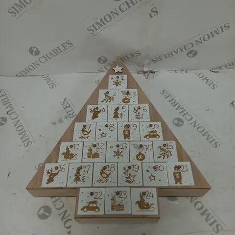 TRADITIONAL TREE ADVENT CALENDAR