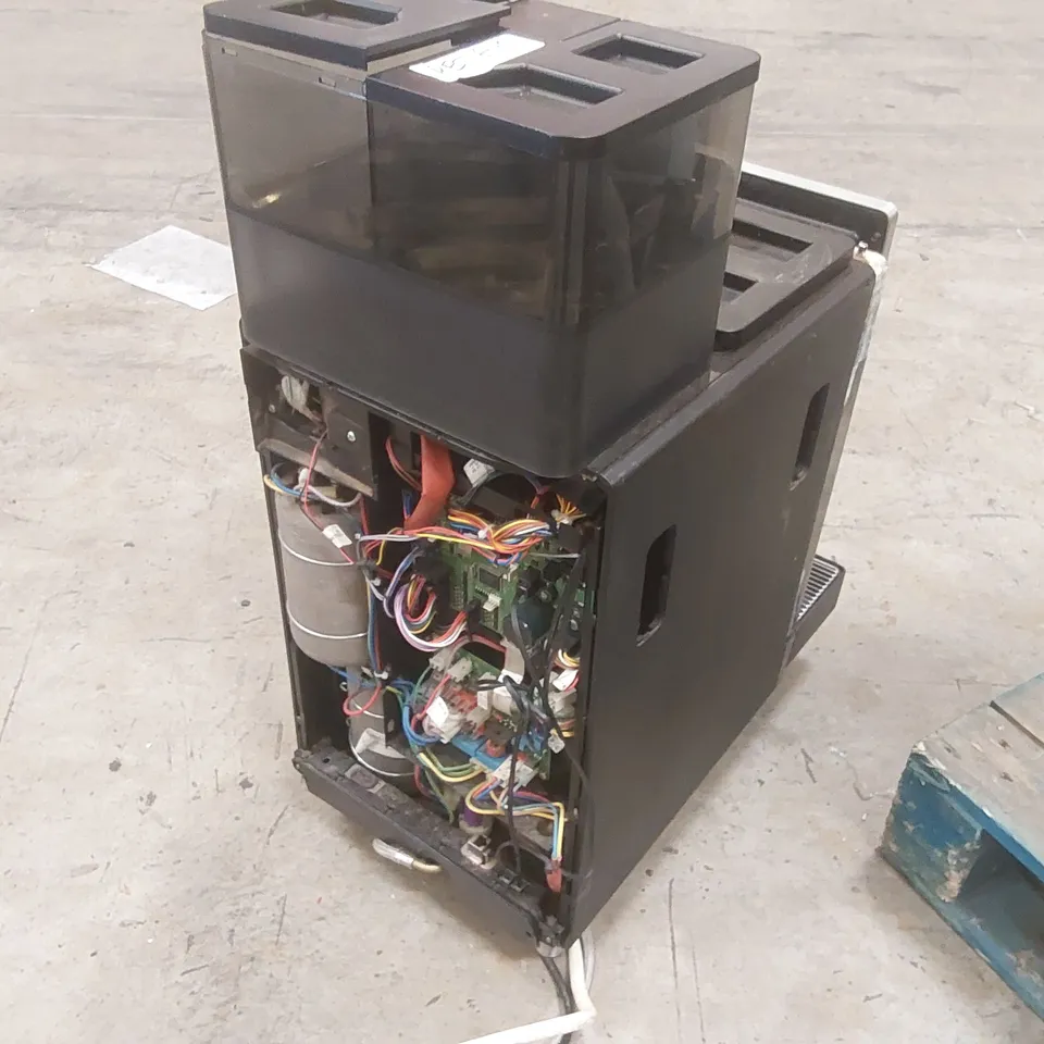 FRANKE A600 COMMERCIAL COFFEE MACHINE