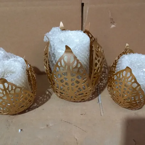 ALISON CORK SET OF CANDLE HOLDERS