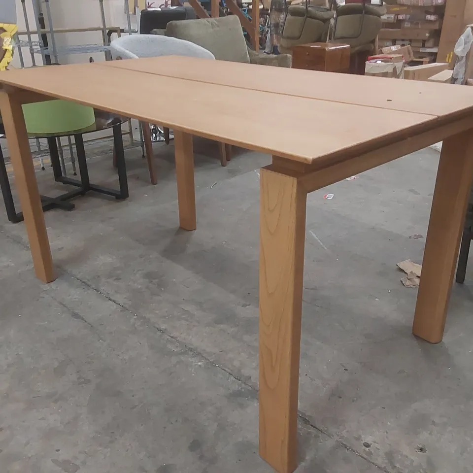 DESIGNER WOODEN DINING TABLE