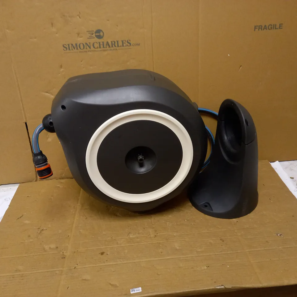 GARDENA WALL MOUNTED HOSE BOX