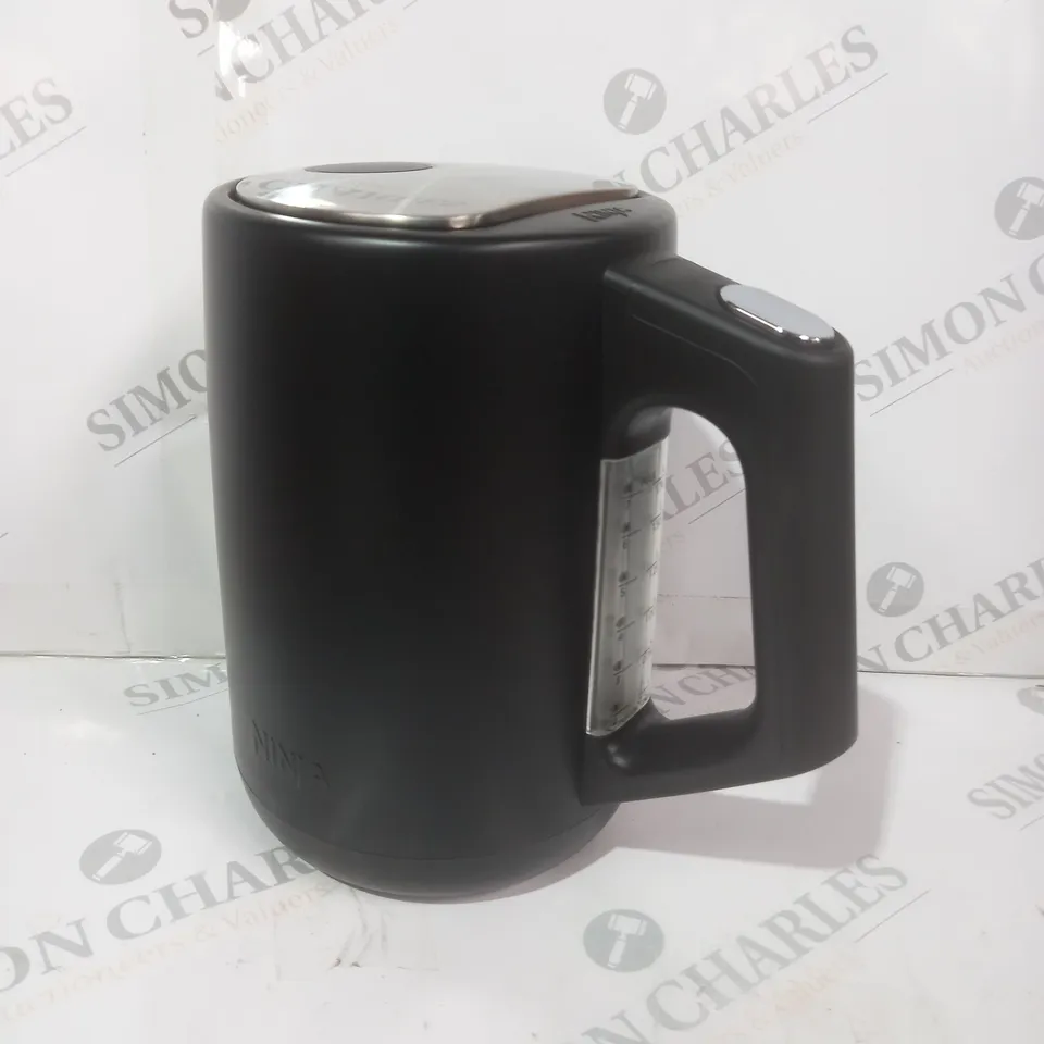 NINJA PERFECT TEMPERATURE KETTLE KT200UK
